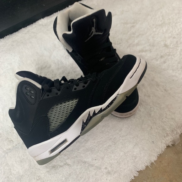 Jordan Oreo 5’s - Picture 2 of 5